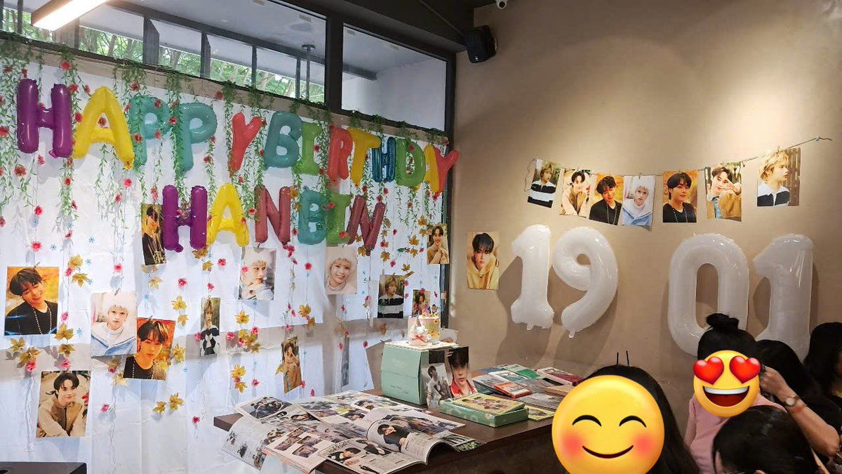 onlytpst_OT7's tweet photo. Happyyyyyyyyy bợt đâyyyy Bin bếu 🥹🥹. Tính đợi hóng ảnh event 2 điểm cầu rồi đăng ảnh như thể bản thân ở đó mừng sinh nhật Bin, nhưng mà thoai, tuổi mới Bin hãy giữ mãi nụ cười tươi xinh yêu này nhé 🥹🫶.
#슈퍼한빈_슈퍼생축
#superHANBINday
#TEMPEST #HANBINDAY https://t.co/YYzmfICRyO