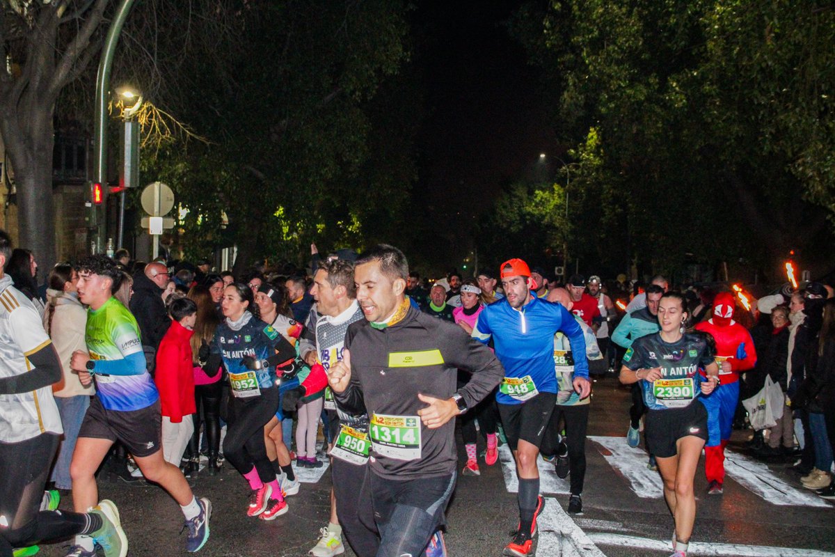 📸 ¿Participaste en la 42 Carrera Urbana Internacional Noche de San Antón 🔥? 

Localiza tu foto en  nuestra web, jaenciudaddelatletismo.es, en el apartado “Búscate por tu marca”