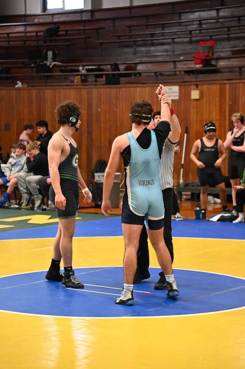 CMall_athlete's tweet photo. Earned all tournament at the placer duals.  with my little bro @CMallingerSport . Road to state… https://t.co/iZlkl8wPWP