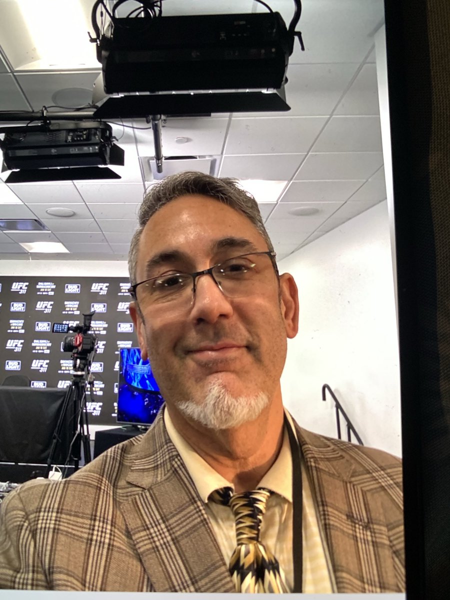 Had a great day covering Ufc 311 in person. So thankful for the opportunity. Appreciate everyone that’s supported my content this past week. It really means a lot to me.🙏🙏
A lot of my content is on Instagram and Facebook so look me up there as well as YouTube @MmaJournalist