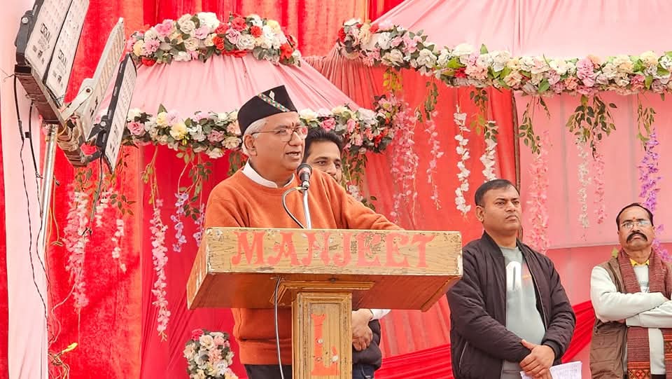 DrNeerajBora's tweet photo. आज मध्याह्न जानकीपुरम, लखनऊ स्थित सीता लॉन में भीषण ठंड एवं शीतलहर से बचाव हेतु जरुरतमंदों में कंबल वितरित किया। इस अवसर पर मण्डल अध्यक्ष श्री संजय तिवारी, निवर्तमान मण्डल अध्यक्ष श्री राकेश ���ाण्डेय, पार्षद प्रतिनिधि श्री सौरभ तिवारी, पार्षद श्रीमती राजकुमारी मौर्य, पार्षद श्री मानसिंह यादव, पार्षद श्री राघवराम तिवारी, श्री सतीश वर्मा, श्री संतोष शुक्ला समेत अन्य स्वजन उपस्थित रहें।