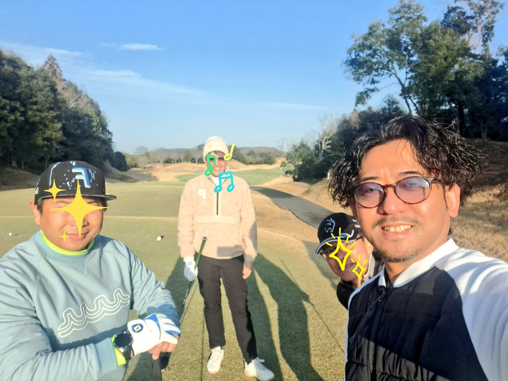 SADAYUBA's tweet photo. 天気も良いし
暖かいし
最高
#打ち初め #ゴルフら部 #feelsonice https://t.co/OecrQGkfon