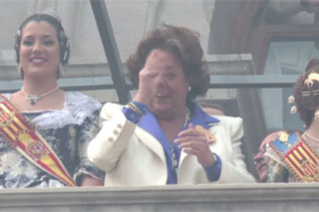 eVeydeVendetta tweet media