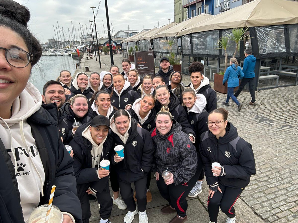 Team 💛