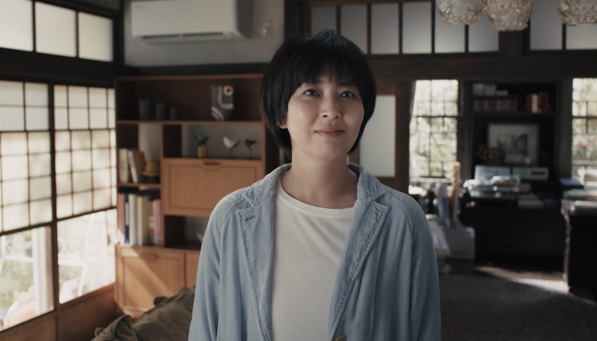 이제부터 벌어질 일은 아무도 몰라. <슬로우 트레인> 끗.