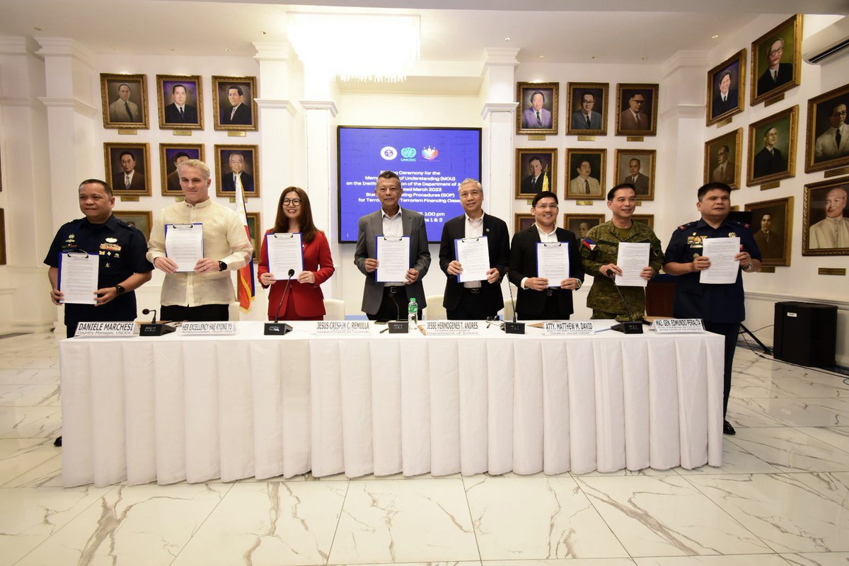 Boying Remulla tweet media