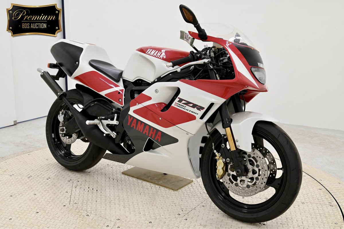 VintMotorcycles's tweet photo. Yamaha TZR250 SP https://t.co/t9oaOQ5ZPt