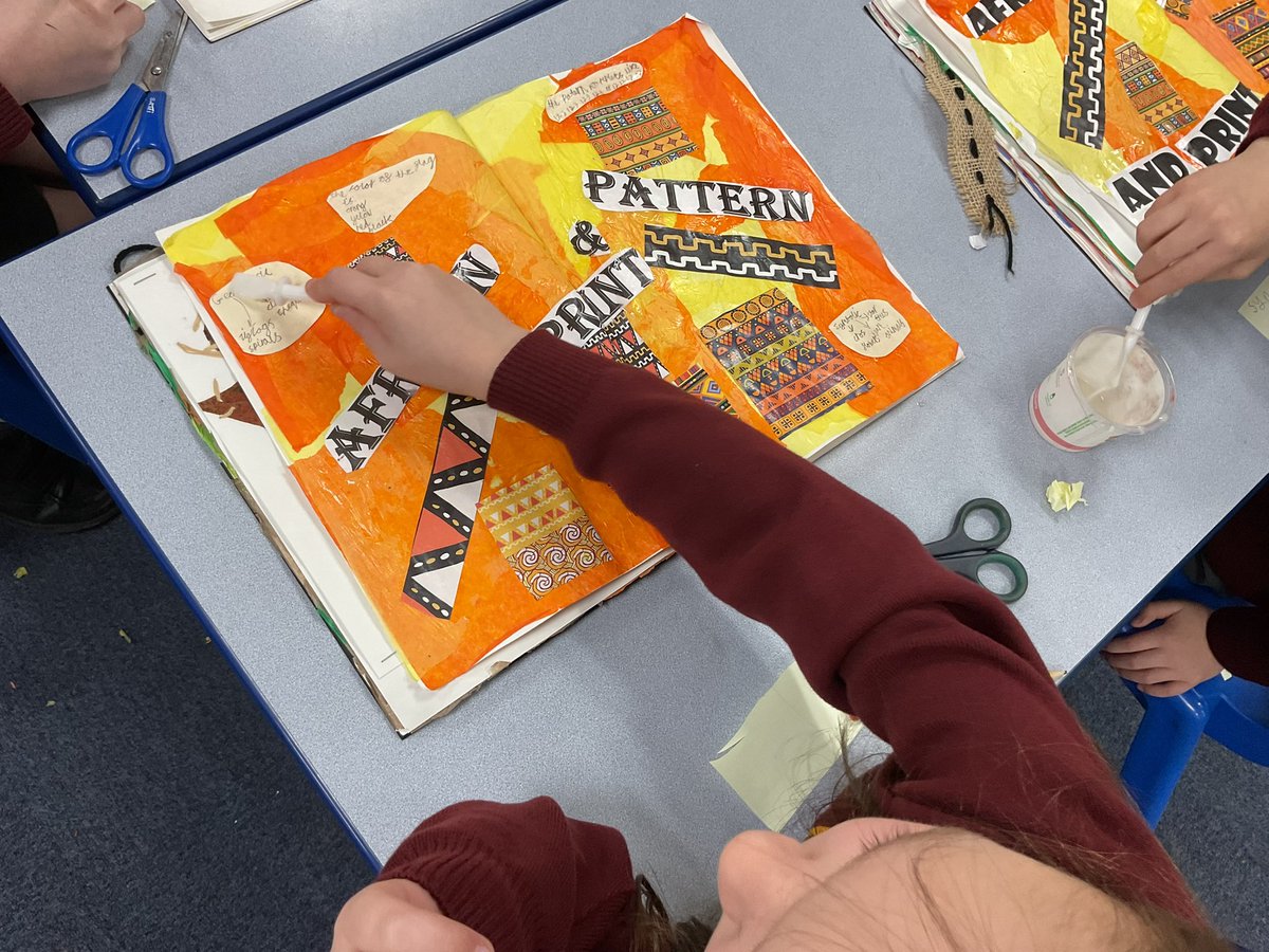 PDA_Y2's tweet image. Researching African patterns and using what we found out to create our sketchbook cover pages. Watch this space to see how we take inspiration from designers to create our own African style patterns and prints. ⭐️👀🇿🇦🌍#pdaart