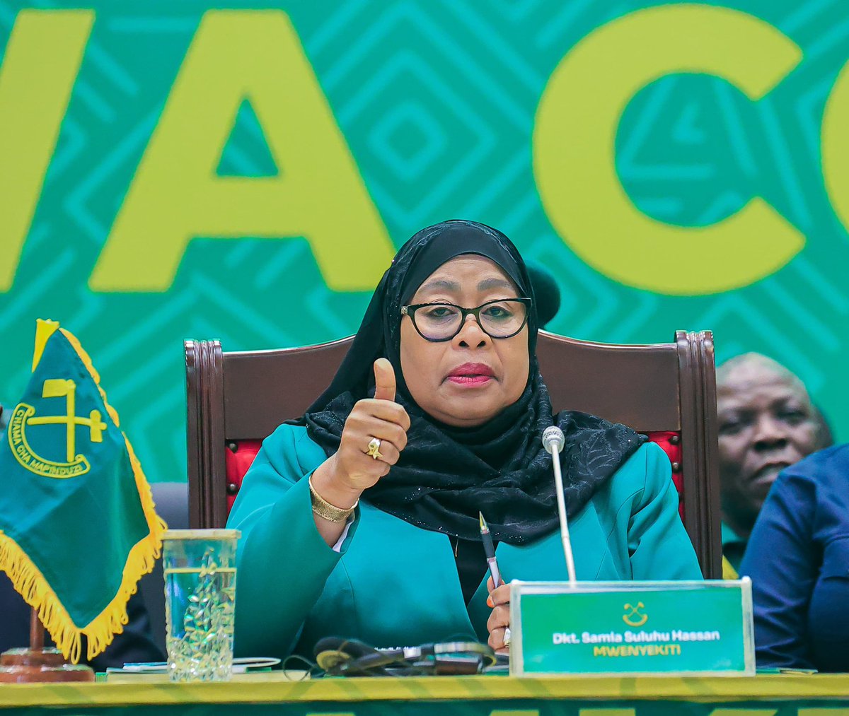 Sat_Media_'s tweet photo. Mwenyekiti wa Chama Cha Mapinduzi (CCM) na Rais wa Jamhuri ya Muungano wa Tanzania, Mhe.Dkt, Samia Suluhu Hassan Katika Matukio tofautitofauti aliposhiriki Siku ya pili ya Mkutano Mkuu Maalumu wa Chama hicho ukumbi wa Jakaya Kikwete Dodoma leo January 19,2025.
##satmediaupdates https://t.co/GpsSEHurbt