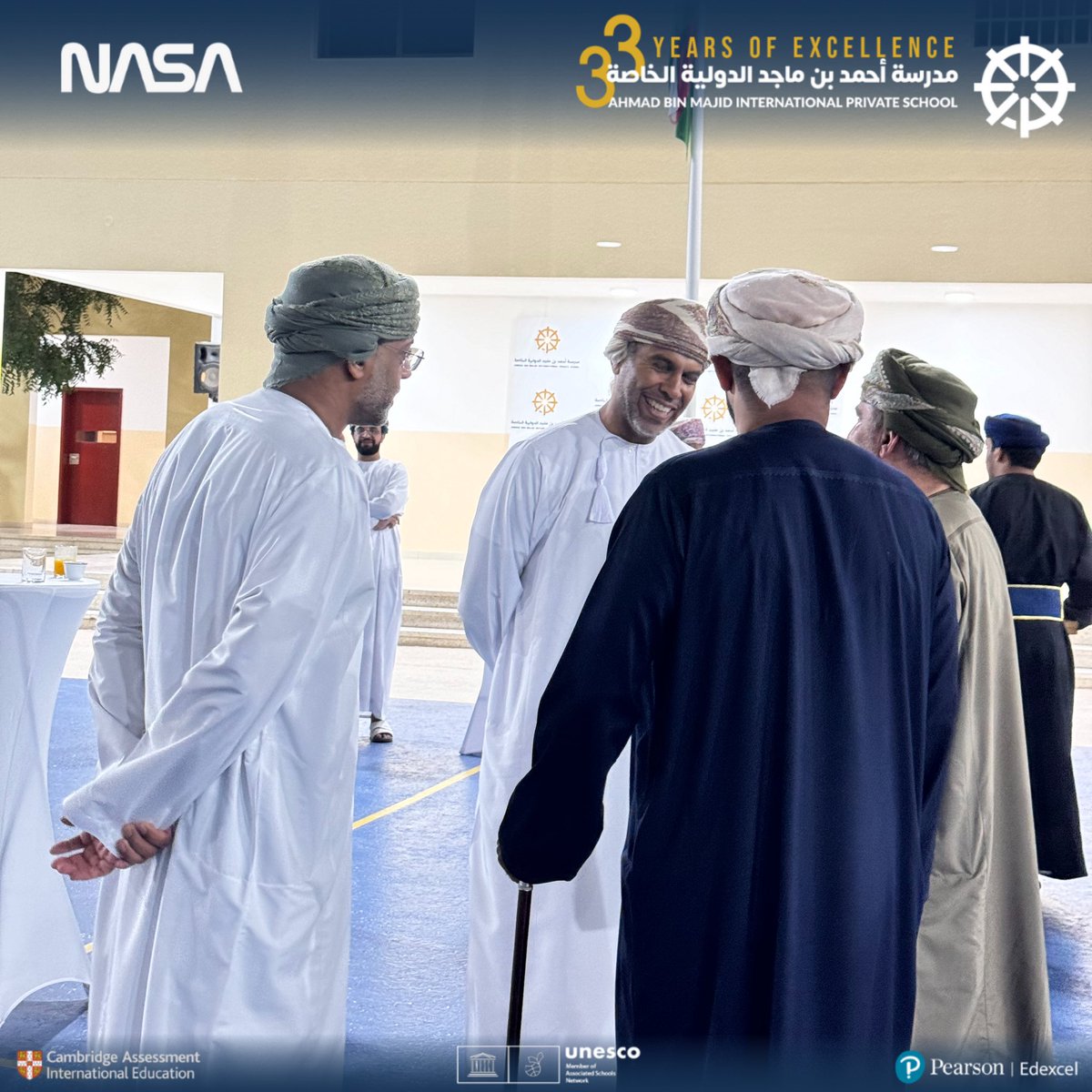 abm_oman's tweet photo. تشرفنا بحضور سعادة عزام البوسعيدي، وكيل التراث والسياحة للسياحة، حيث أعرب عن فخره واعتزازه بمثل هذه الانجازات، وأكد على مستقبل واعد لقطاع الفضاء في سلطنة عمان

#ABM
#أحمد_بن_ماجد
#NASA  #space #education #oman #stem #leadership https://t.co/2fkG0fCt3h