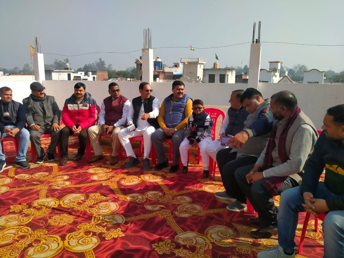 PramodYadavSP's tweet photo. खिचड़ी भोज @yadavakhilesh @Benarasiyaa @yadavakhilesh https://t.co/2rNTtEElz4