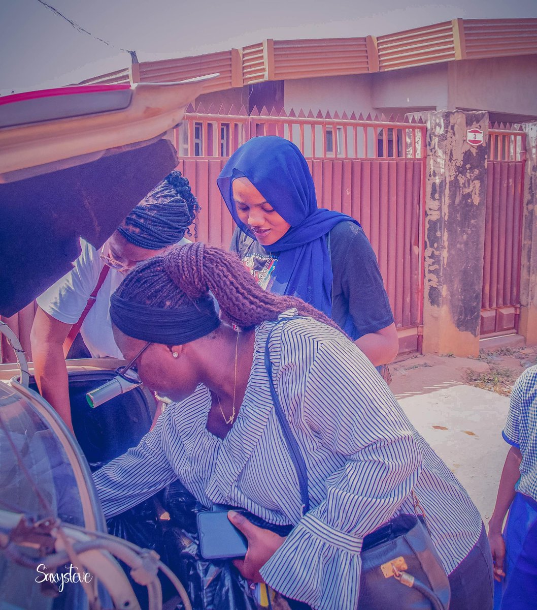 FATSSSA_UI's tweet image. The Outreach was done on Friday, 17th January, 2025. It was marked

kudos to the Faculty AGS @huncho_elijah UI, sociology AGS and chairman of FATSSSA CSR @Misturah_ome and other members of the FATSSSA Community who have to this course supporting and encouraging students of