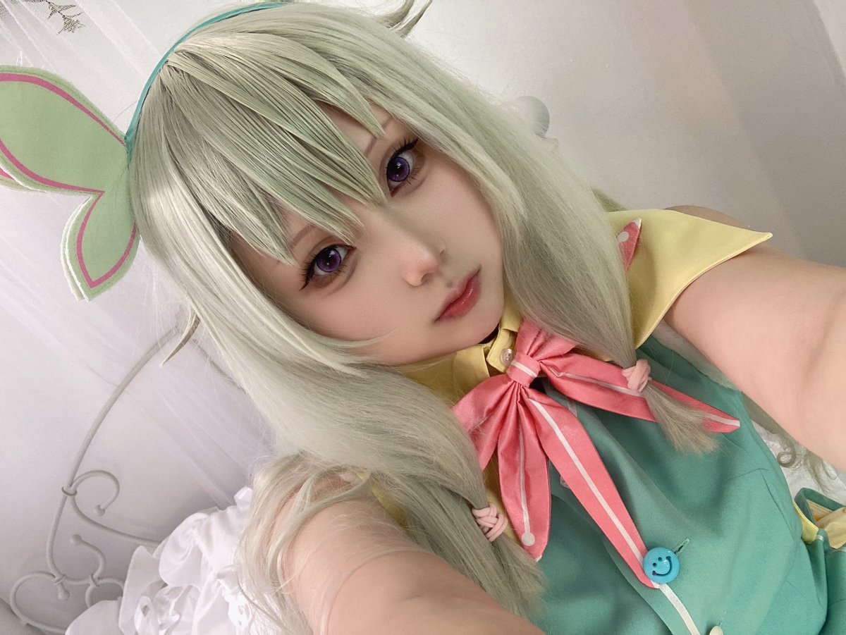 yu7d0_v's tweet photo. ��そくほ❕
たくさん🤖を撮影してもらってきた！！！！3着も出来てめちゃめちゃ楽しかった~！！次はお兄ちゃん達も一緒に！🥹🥹

📸:@693hi693 

 #prsk_cos https://t.co/u2bP2pz7eQ