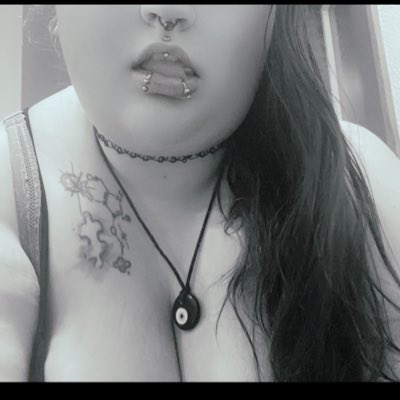 PrincessxNattyx's tweet photo. #NewProfilePic https://t.co/9bXiLrFuhr