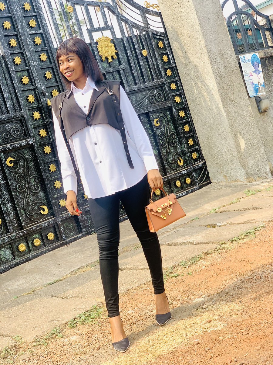 uceey97's tweet photo. It’s all about the glow up 💫
#Enugu
#Adankanu
#enuguxtwittercommunity https://t.co/aZdGFtC2hN