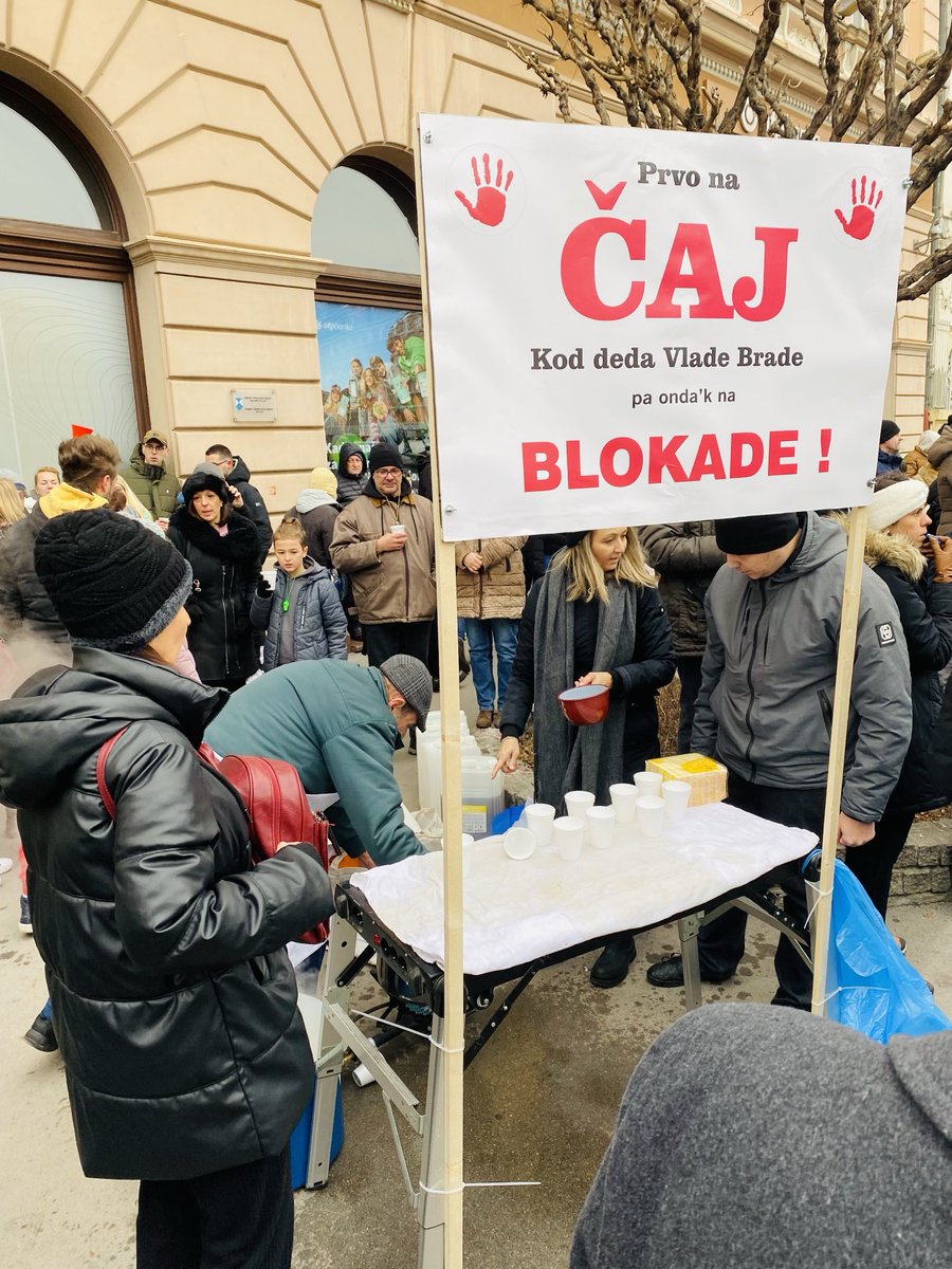 NSVeselko's tweet photo. Pa ljudi … ❤️ https://t.co/JyxtH5Tz9s