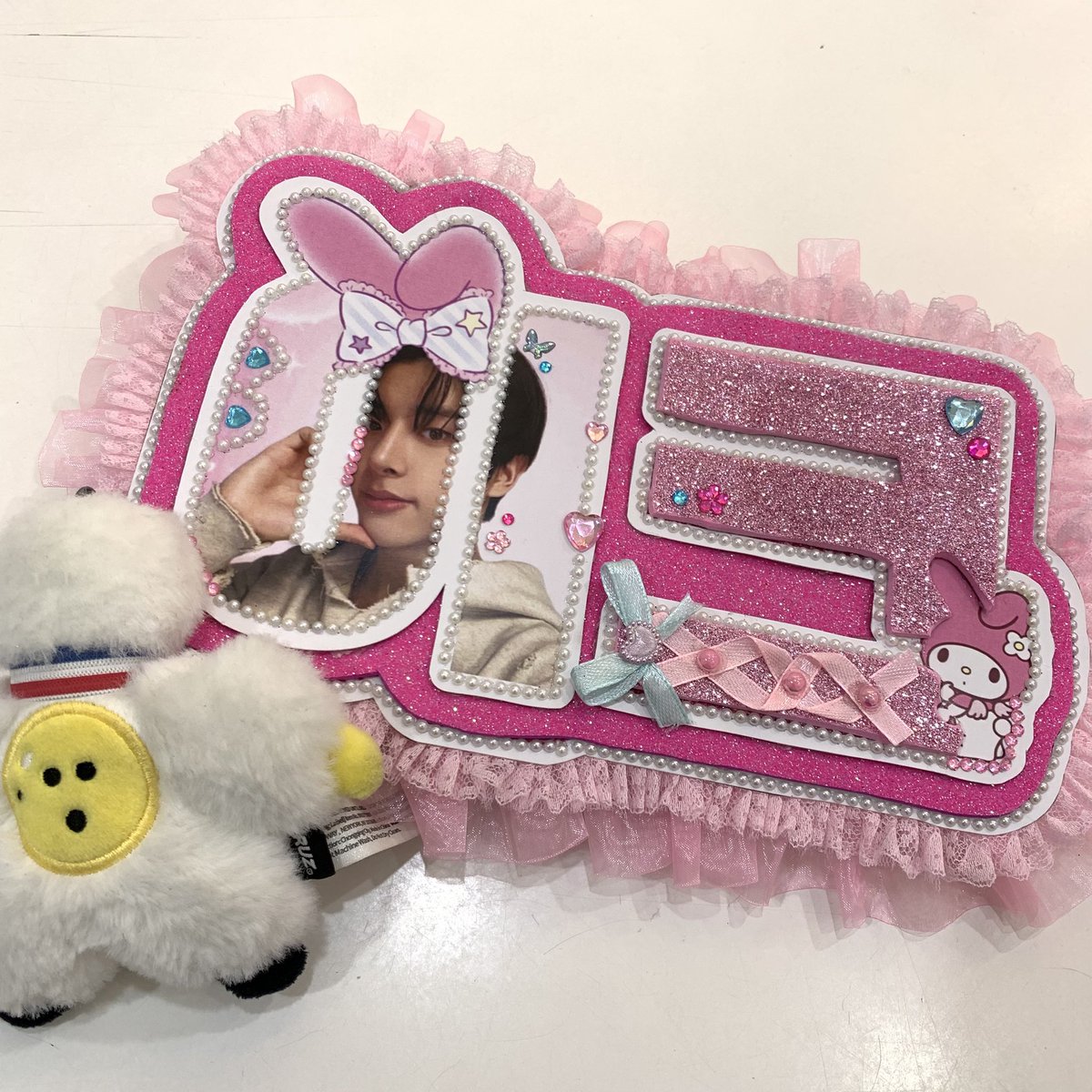 stunningbaebae's tweet photo. @stuffsite aku sendernyaa gambarnya ga kekirim😭 ini yaa buat contoh fanboardnyaa! https://t.co/8ni044IkY7