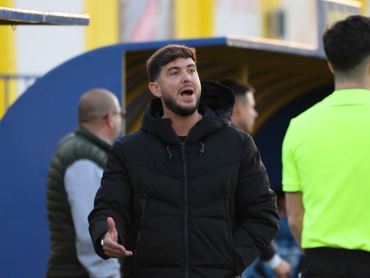 Seguimos !  Humildad y Trabajo ! Siempre <a href="/CDHuetorTajar/">CD Espárrago de Huétor Tájar💛💙</a>