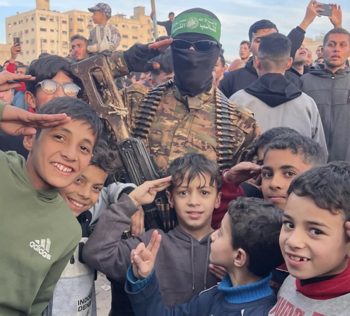 HadiNasrallah's tweet image. The resistance will never die