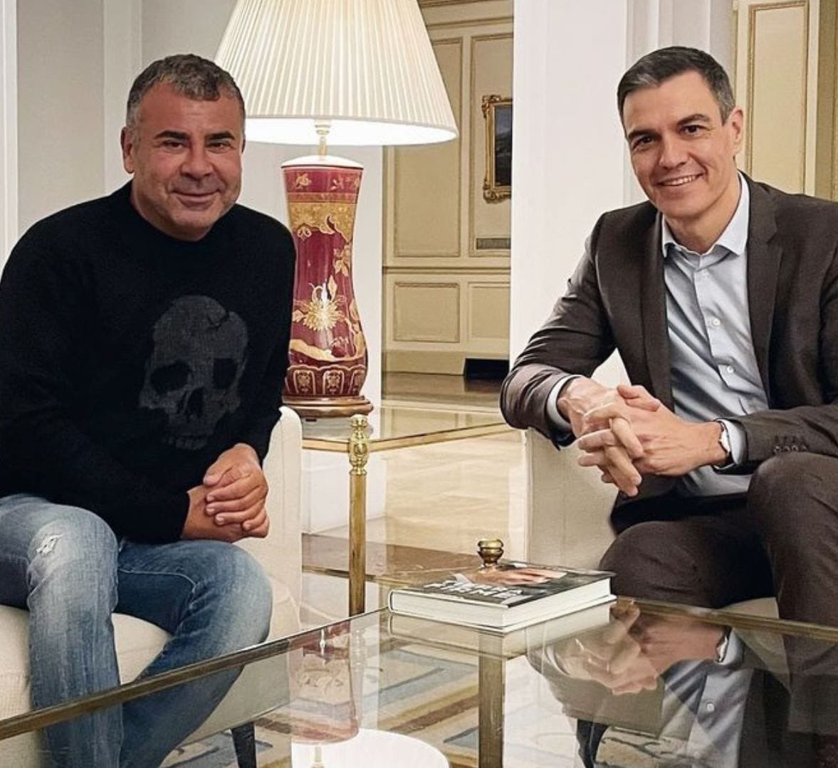 Joven español, elige tu camino: