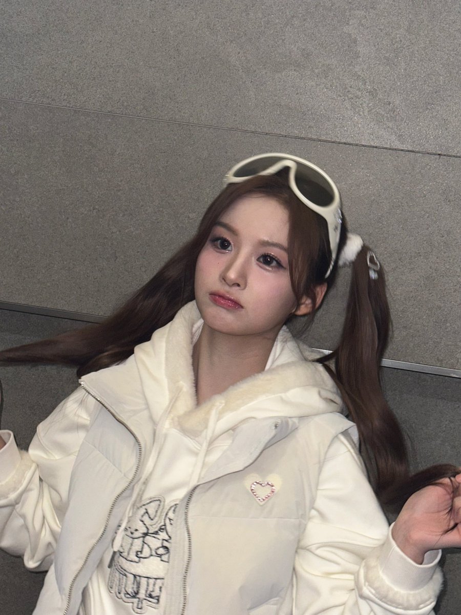 S04LY's tweet photo. @ sully officiɑl : 🧡 ; https://t.co/V6SUNpCw43