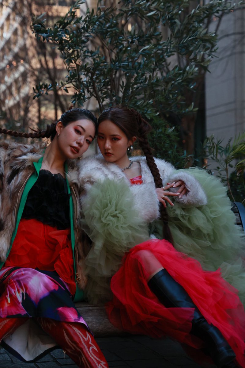 dabochan123's tweet photo. あみーご＆きゆりん
姉妹企画/丸の内
@___amigophoto 
@kiyurin_1209 
丸の内仲通り
イルミネーション点灯 https://t.co/DDUURfGqVN