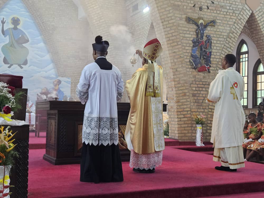 Cardinal Fridolin Ambongo Besungu tweet media