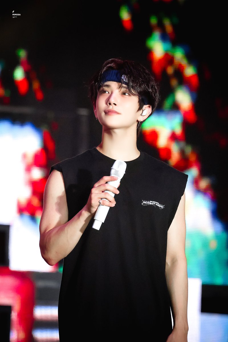 Mimosa_Cardamom's tweet photo. 250119 SEVENTEEN [RIGHT HERE] WORLD TOUR IN BULACAN

#JOSHUA #조슈아 #ジョシュア
#SEVENTEEN #세븐틴 https://t.co/42ceLXm0nV