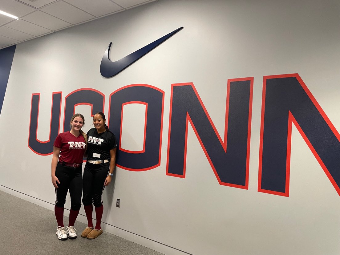 I had an amazing time at <a href="/UConnSoftball/">UConn Softball</a> working with the players and coaches. I had pleasure of meeting and gaining information from <a href="/ggotgame45/">Giselle ‘G’ Juarez</a> , whom I have admired for many years! Thanks for an amazing camp. Go Huskies 💙❤️<a href="/TNTGOLD/">TNT NATIONAL SB</a> <a href="/CoachVUCONN/">Laura Valentino</a> <a href="/BlackCatFP/">Black Cat Fastpitch</a> <a href="/coachcpauls/">Chloe Pauls</a>