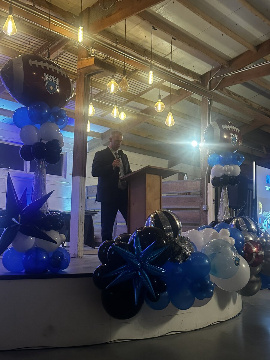 RockHill_FB's tweet photo. Last night we had the opportunity to celebrate History with the FIRST Rock Hill Football team to make the playoffs🏈📣‼️Special thank you to the @BHChampions for all of the work put into the decorations, dinner and celebration. Great time had by all‼️ https://t.co/uYKNAMwTqG