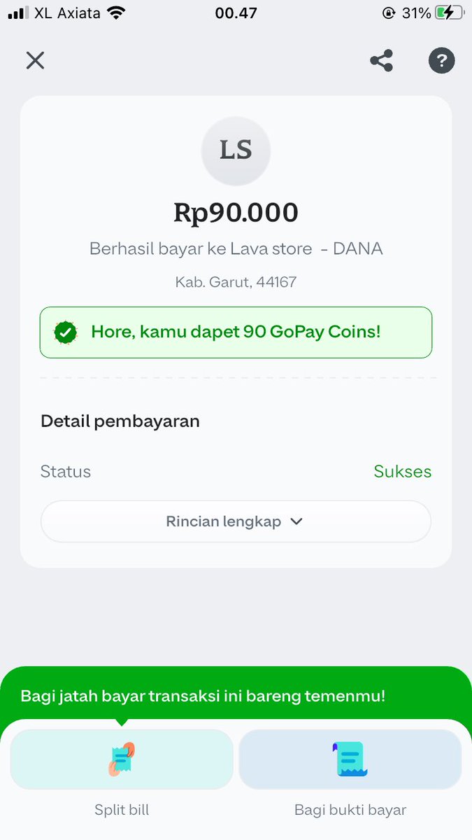 XXrnbee's tweet photo. gaisss bantu up in dong aku tadi wttt ke akun ini trus akunya di blok  itu qrishnyaa dan ini bukti aku wtt ke dia @beychue inii akunnya akunya di blok bantu followup kak #zonauangᅠ #zonajajan #ZonaBA  #ScamAlert #ScamAlert https://t.co/c76i70RM5N
