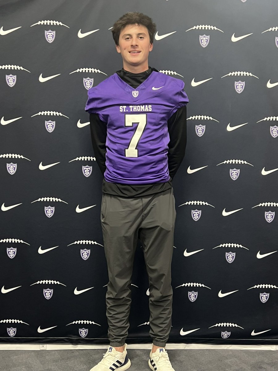 I had an awesome time <a href="/UST_Football/">St. Thomas Football</a> yesterday at their Junior Day. Thank you to <a href="/CoachNickleson/">Jaren Nickleson</a> and <a href="/Coach_Caruso/">Coach Glenn Caruso</a> for having me out and I hope to be back on campus soon!