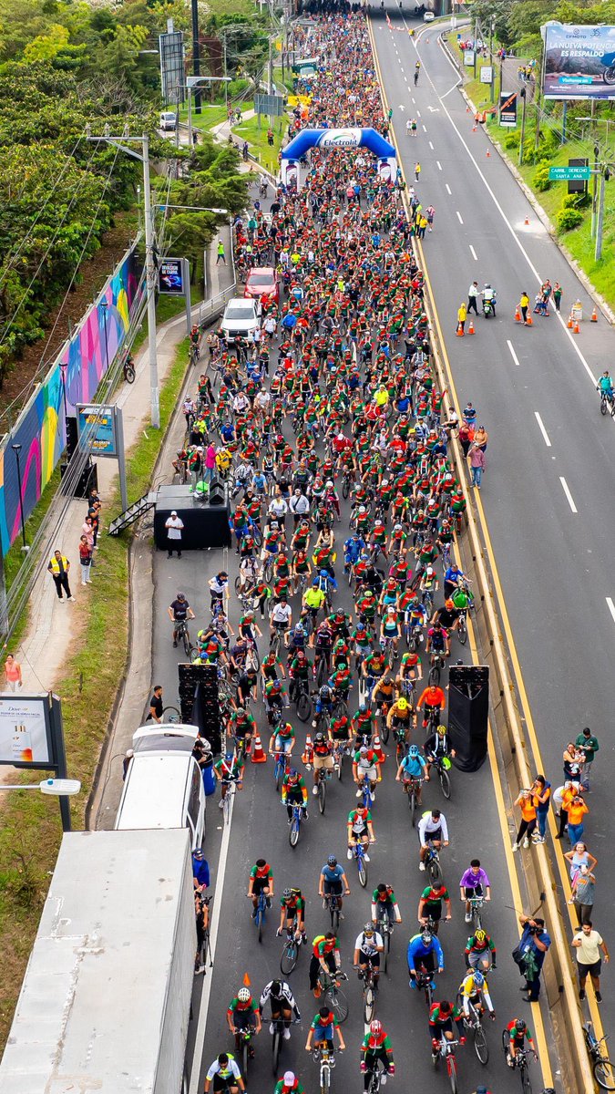 Alexia Rivas🇸🇻 tweet media