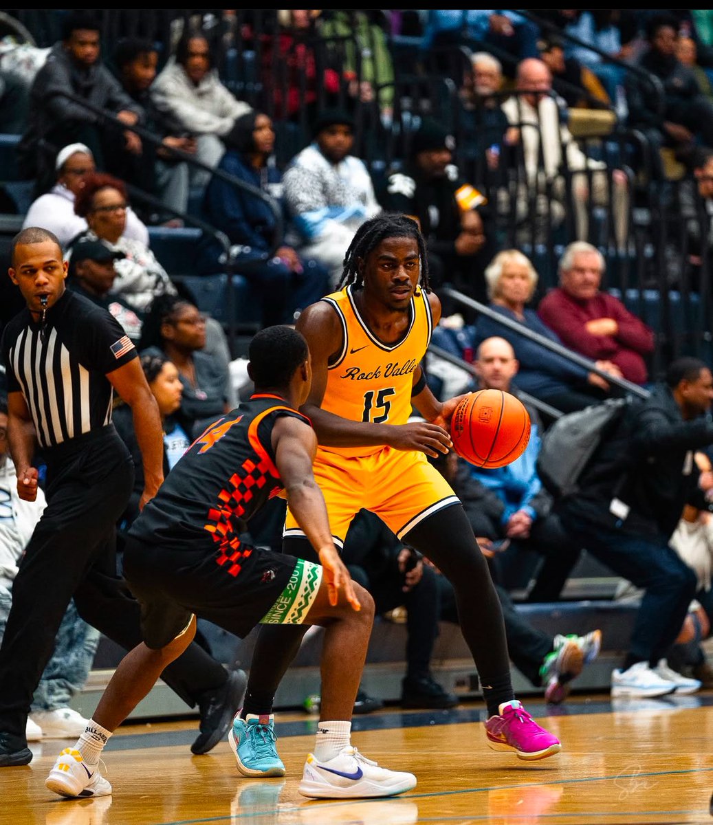 Thornton Township HS Boys Basketball ๐ (@thorntonbball) on Twitter photo Former Thornton Wildcat 2024 All State / <a href="/RockMbb/">Rock Valley College MBB</a> Guard
Isaiah Green (<a href="/isaiahgreen_15/">Isaiah Green</a>) with
15 points
4 assists
2 rebounds in the <a href="/RockMbb/">Rock Valley College MBB</a> win
#TTHS Former Thornton Wildcat 2024 All State / <a href="/RockMbb/">Rock Valley College MBB</a> Guard
Isaiah Green (<a href="/isaiahgreen_15/">Isaiah Green</a>) with
15 points
4 assists
2 rebounds in the <a href="/RockMbb/">Rock Valley College MBB</a> win
#TTHS