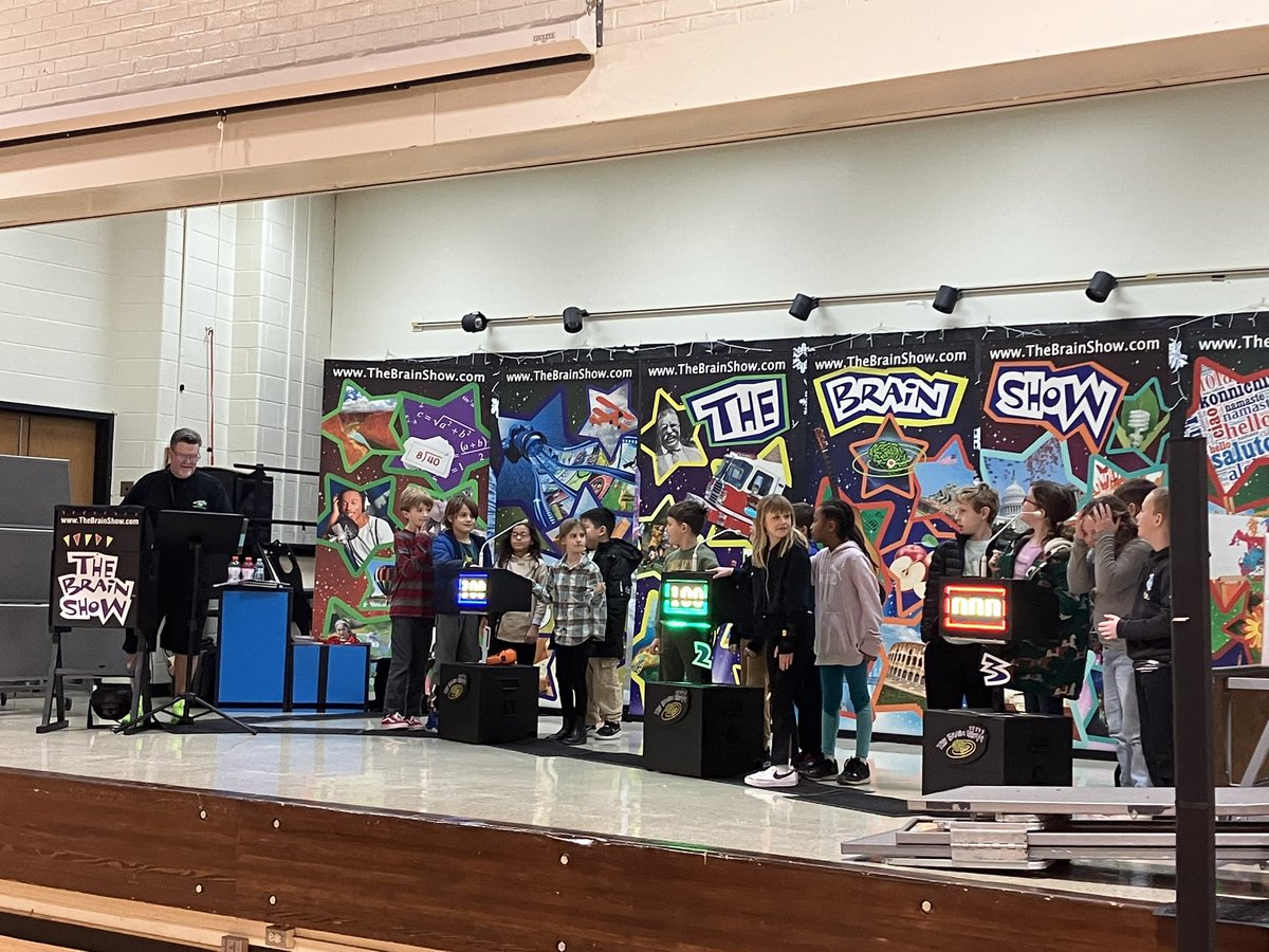 Natalie Bare tweet media