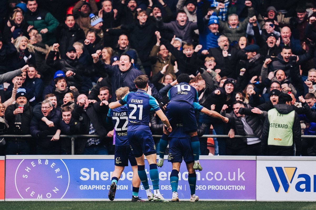 A comeback by the seaside! 📸

#htafc