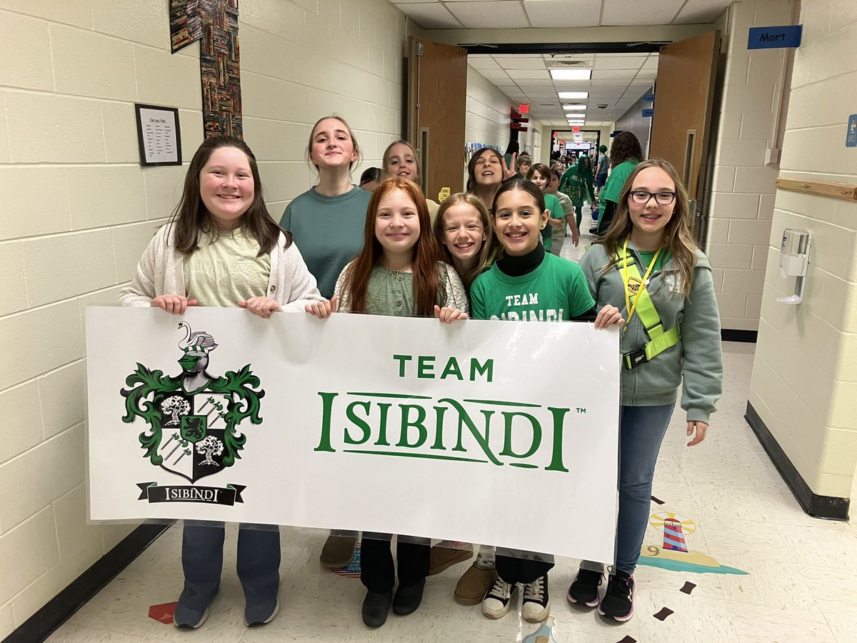 Natalie Bare tweet media