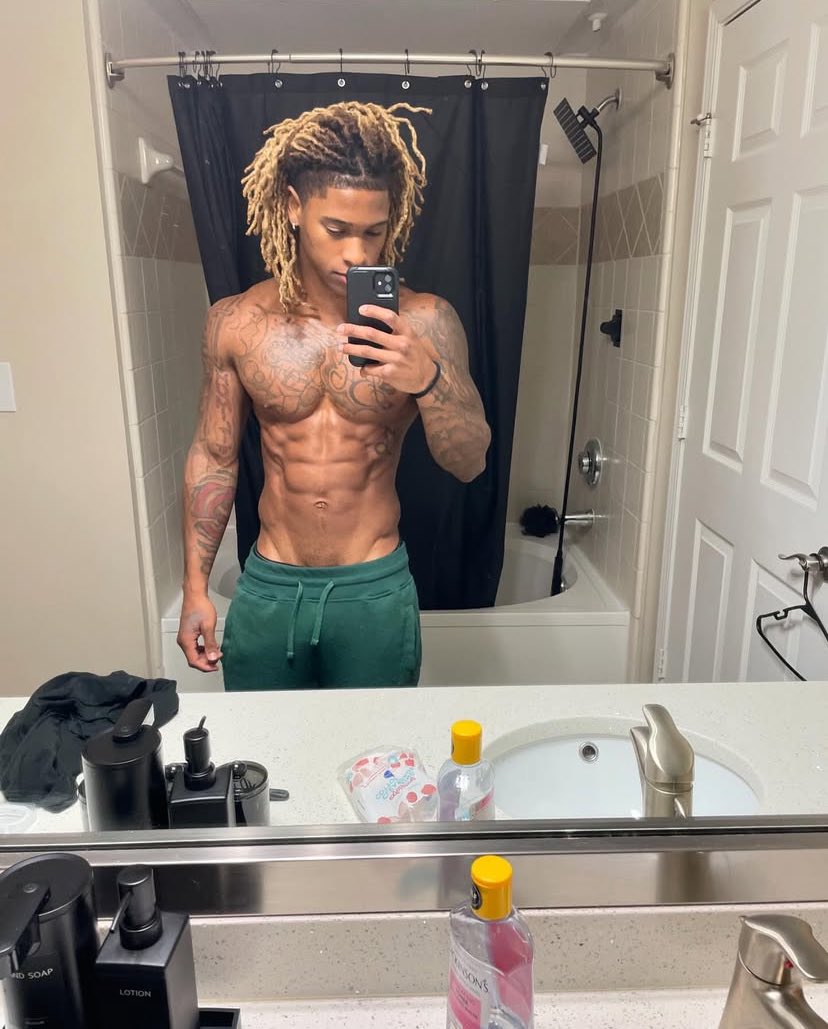 CajunKing2's tweet photo. Good Morning Kings and Queens,
#melaninlockings #loccommunity #menwithlocs #blackkings #blackqueens #womenwithlocs #melaninlocqueens #blackisbeautiful #blackisroyalty #blackwomen #blackmen https://t.co/aEh7JR45Tb