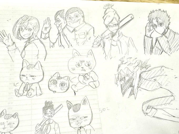 実家でダンダダンお絵描きした
弟も落書きしてた
セルポ星人が一番描きやすい 