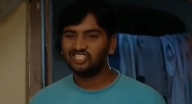 Suren_Tweeps's tweet photo. Enada trophy white marble la senjitu vantha mari eruku 😂 #BiggBossTami8 https://t.co/C6QVeEVNBQ