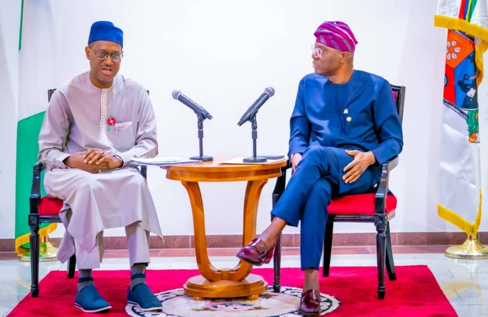 Housing Ministry, Lagos State Government Agree to Resolve Perennial Land Issues via @<a href="/HPropertyguide/">Homes and property guide</a> homespropertyguide.com/lagos-state-an… #LagosLandIssues
#HousingDevelopment
#UrbanPlanning
#SustainableLagos
#LandAdministration
#FederalStateCollaboration <a href="/followlasg/">The Lagos State Govt</a>  <a href="/FMWNIG/">Federal Ministry of Works</a>