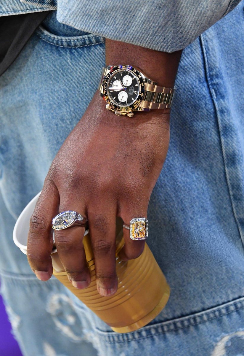 LuxuryShots1's tweet photo. #OntheWrist of #CoreyGamble 

#Rolex #LeMans #WATCH #luxury #LuxuryWatches https://t.co/jYyBLtRgnJ