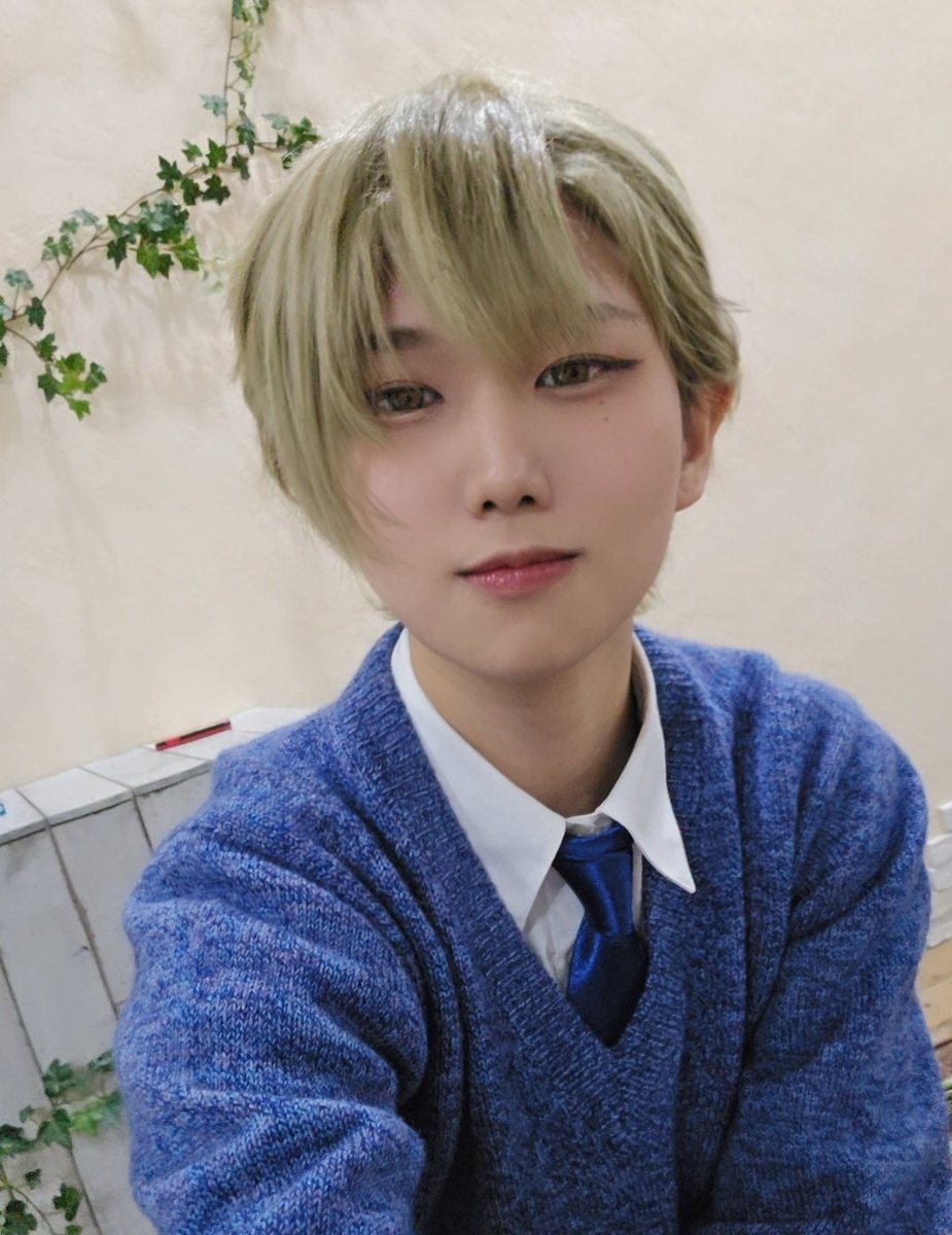 #0119たむまろ探索者
年に一度のまろ氏𝐻𝑎𝑝𝑝𝑦 𝑏𝑖𝑟𝑡ℎ𝑑𝑎𝑦併せ！
楽しかったーぃ‼️