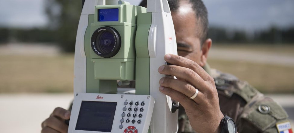 Les héritiers du 28, le chant du 28e groupe géographique (<a href="/28e_gg/">28eGG</a>) est en ligne avec un enregistrement
musique-militaire.fr/armes-et-regim…