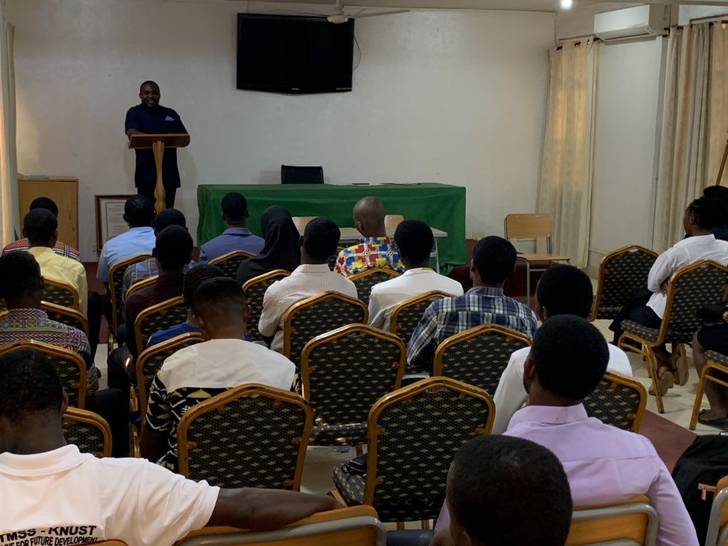 FAbessp_'s tweet photo. Last Friday, 17th January, the 8th Parliamentary Council of FABESS was dutifully inaugurated. A pivotal moment marking a new era of proactive leadership, positive impact and hope for the good people of FABESS💡 https://t.co/SFbY3s7SpT