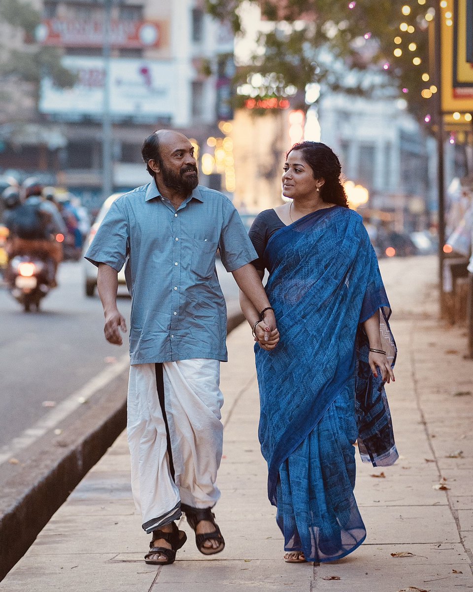 IamChandini's tweet photo. Join Kannan &amp; Merinda On Their Sunday Outing ❤️
PravinKoodu Shappu In Theaters Near You 🕊️🪹🥛

#PravinKooduShappu 🥳 https://t.co/XOILxvdvlt