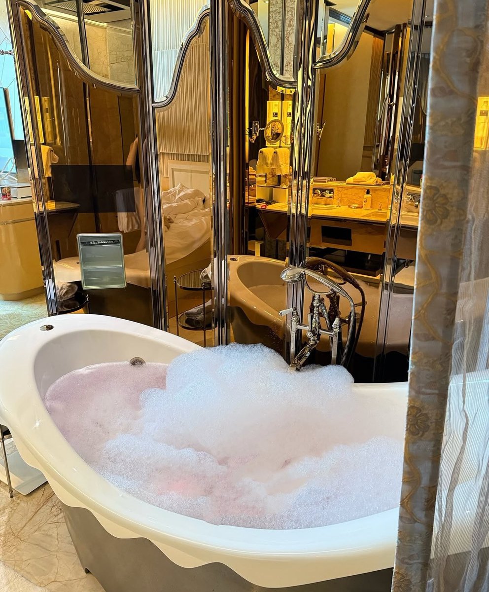 vivi77580's tweet image. 上海最爱的酒店！
#上海 #shang hai #南昌 #上海 #高中生 #体育生 #少妇 #黑丝腿控 #黑丝 #高跟鞋 #大学生 #大学生バイ