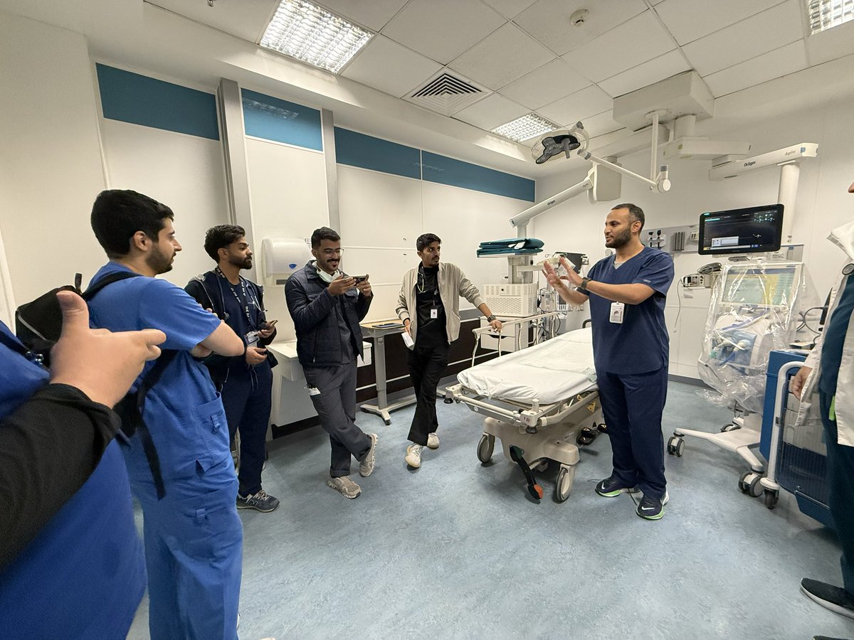 Today we had our 1st afternoon report bedside by Dr <a href="/aakz1415/">عبدالرحمن أحمد الزهراني</a> explaining the SVT approach, management as well as the life pack use.. well done  👏🏻👏🏻👏🏻👏🏻

#PEM