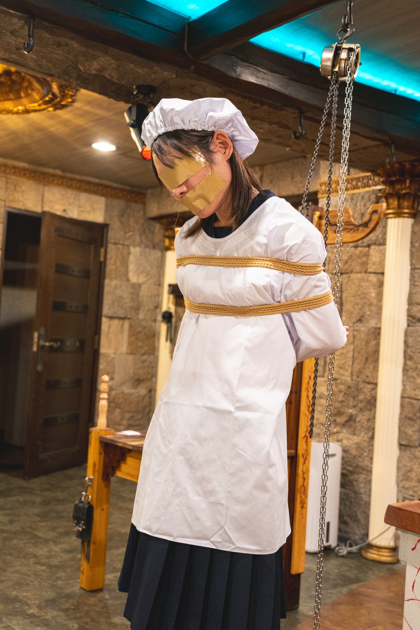 女装セーラー服緊縛ＳＭプレー 