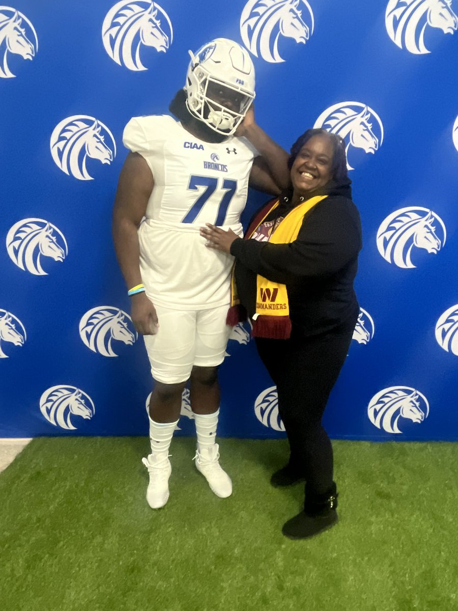 THANK YOU FAYETTEVILLE STATE FOR THE OFFICIAL VISIT <a href="/DrCoachTyJones/">Dr. Tyrone Jones</a> <a href="/Coach_Poke/">Markus Lawrence</a> <a href="/coachrandall55/">Calvin Randall</a>